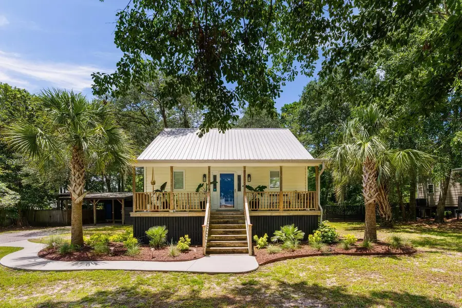 1515 N Lakeshore Drive, Mount Pleasant, SC 29466 - Image #3