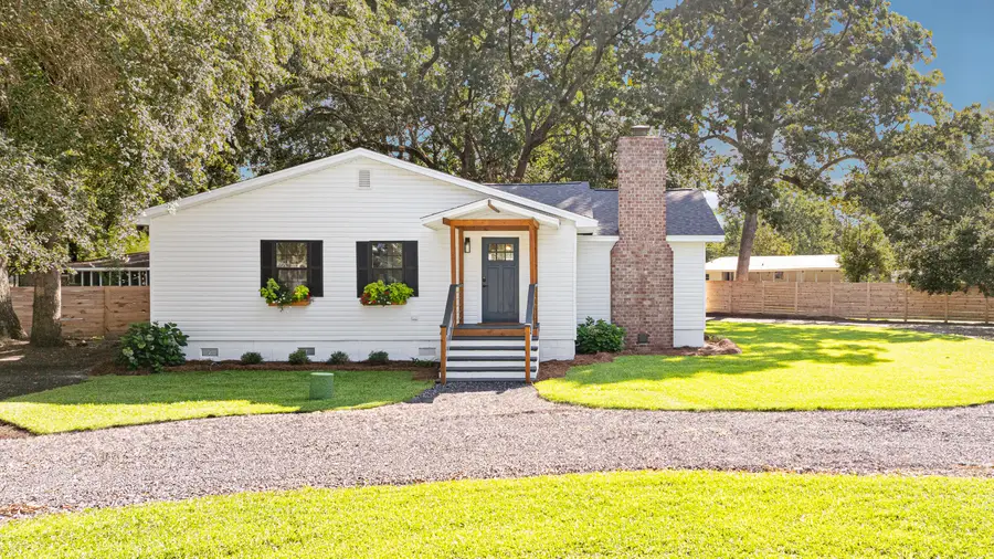 209 Bonneau Street, Bonneau, SC 29431 - Image #2