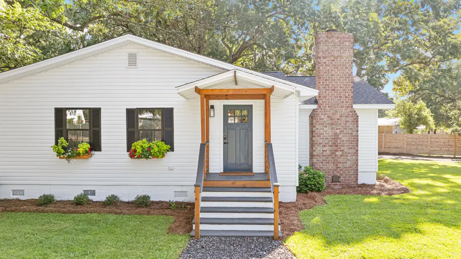 209 Bonneau Street, Bonneau, SC 29431 - Image #3