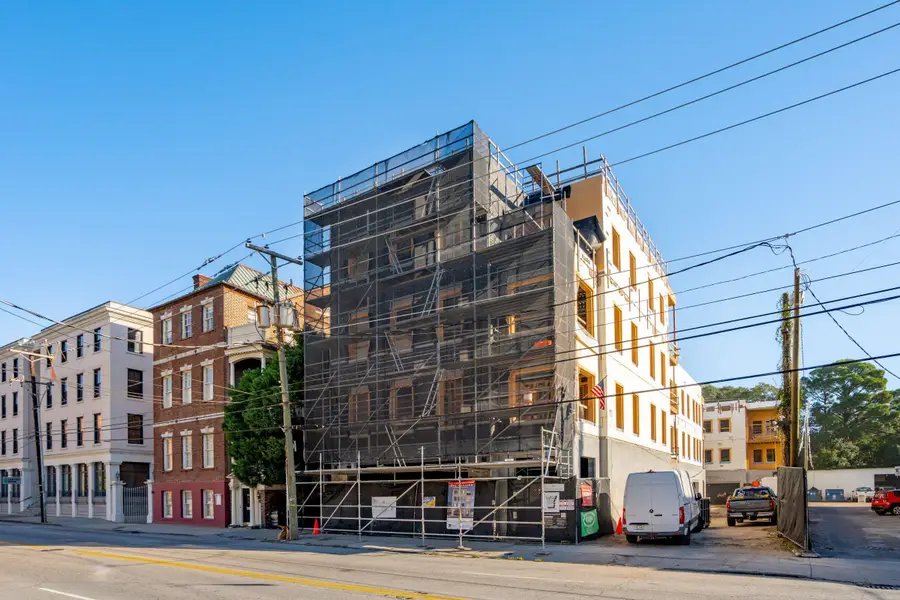 284 Meeting Street #203, Charleston, SC 29401 - Image #2