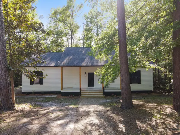 406 Center Street, Walterboro, SC 29488