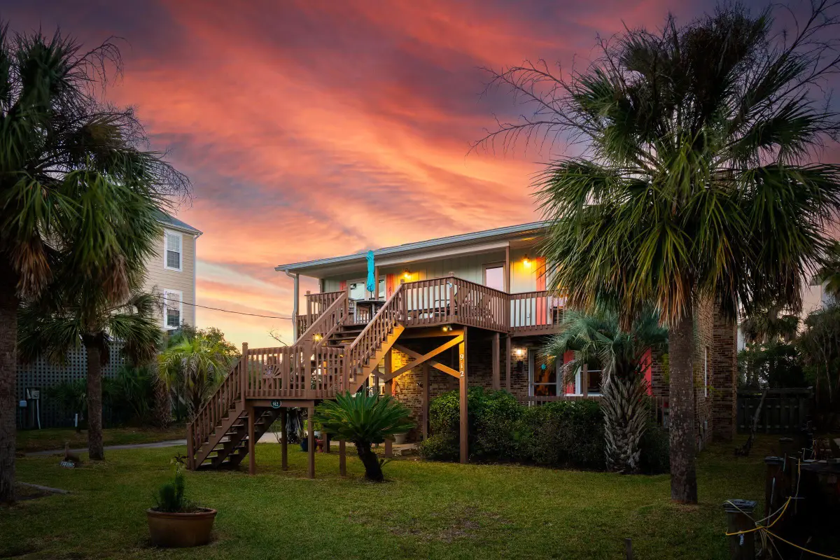 912 W Ashley Avenue, Folly Beach, SC 29439 - Image #1