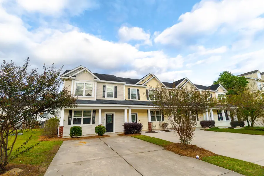 9227 Southern Oak Lane, Ladson, SC 29456 - Image #2