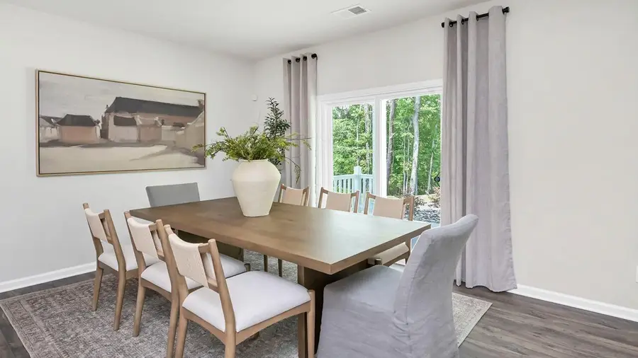 565 Lake Ridge Boulevard, Summerville, SC 29486 - Image #3