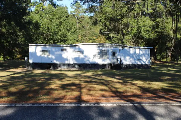3320 French Santee Road, Jamestown, SC 29453
