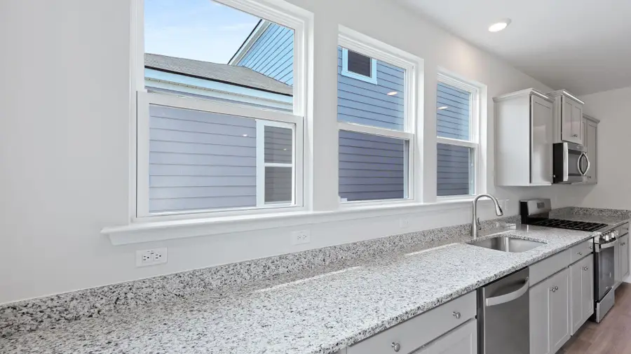 229 Seele Street, Summerville, SC 29485 - Image #3