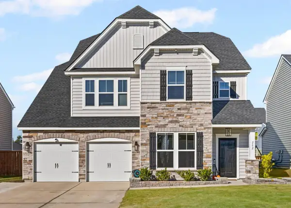 202 Honey Horn Drive, Summerville, SC 29486