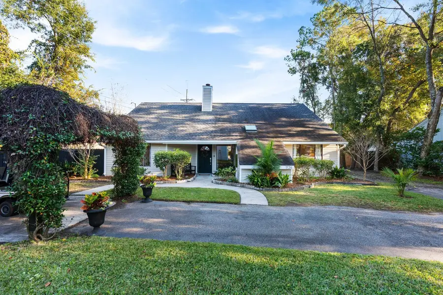 1126 Middleton Court, Mount Pleasant, SC 29464 - Image #2