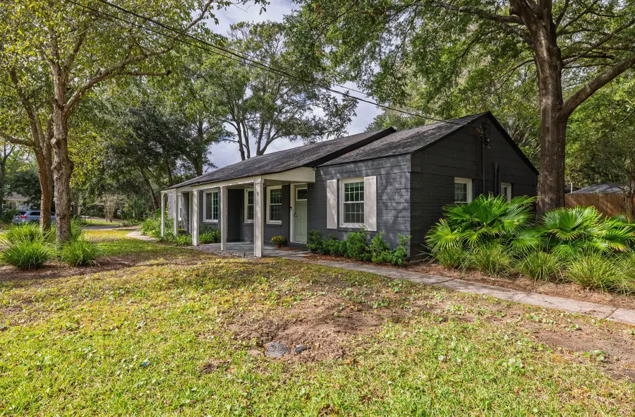 2 Ellen Avenue, Mount Pleasant, SC 29464 - Image #3