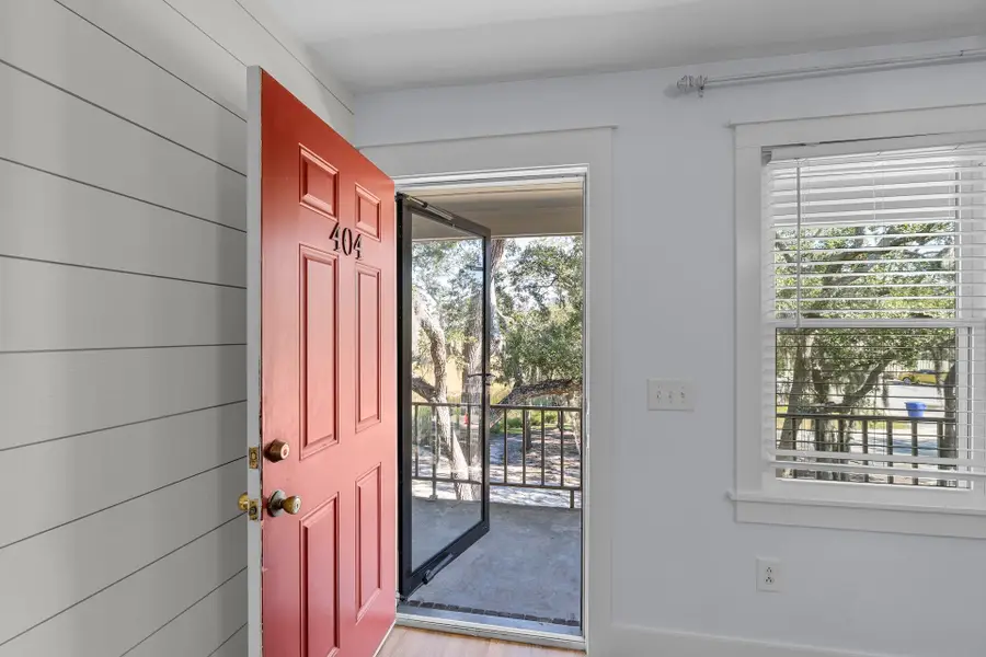 404 Saint Charles Court Court, Charleston, SC 29407 - Image #2