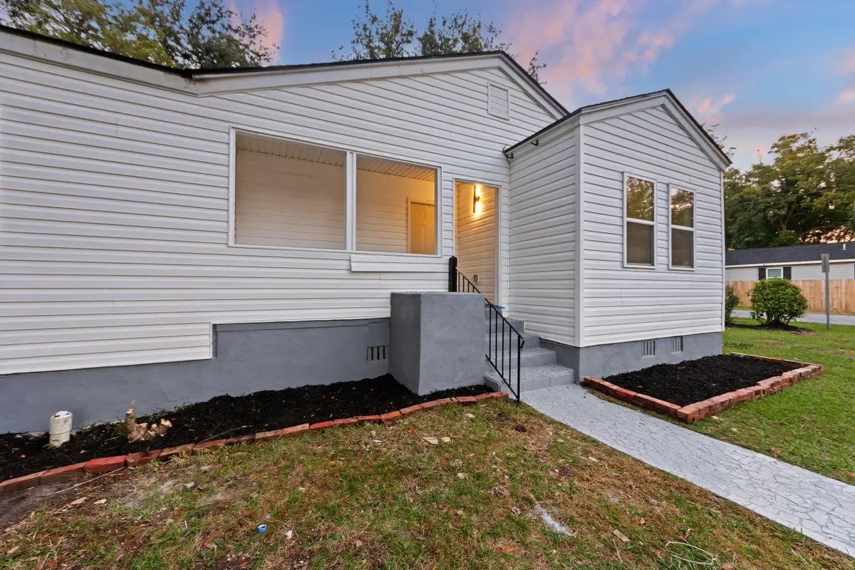 2682 Ranger Drive, North Charleston, SC 29405 - Image #1