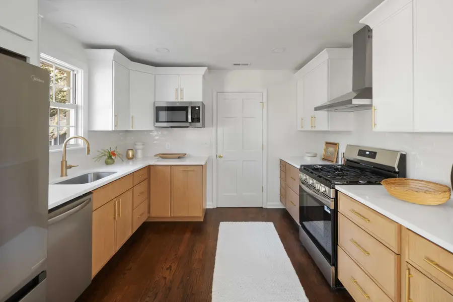 1322 Hampshire Road, Charleston, SC 29412 - Image #2