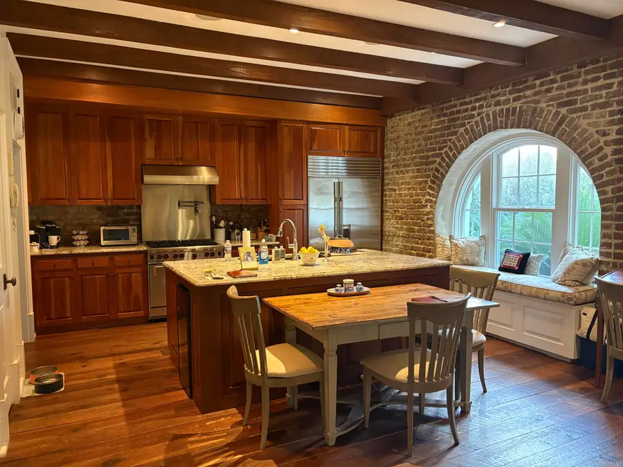 10 S Adgers Wharf, Charleston, SC 29401 - Image #3