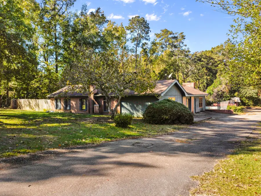 Address Withheld By Seller, Orangeburg, SC 29115 - Image #2