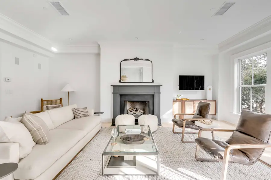 36 Prioleau Street #G, Charleston, SC 29401 - Image #2