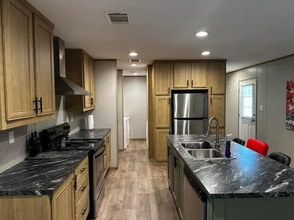 1106 Pontiac Drive, Manning, SC 29102