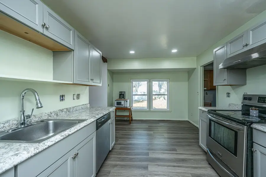 9 Lighthouse Drive, Goose Creek, SC 29445 - Image #2