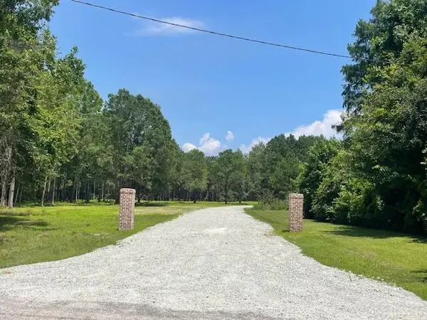 648 Bc Estates Lane, Cross, SC 29436