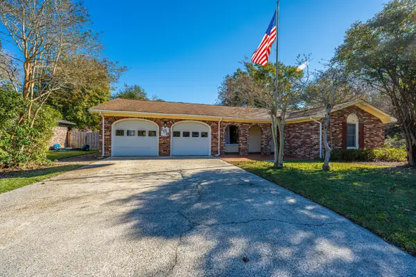 109 Berkshire Court, Goose Creek, SC 29445