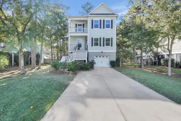 521 Sanders Farm Lane, Wando, SC 29492