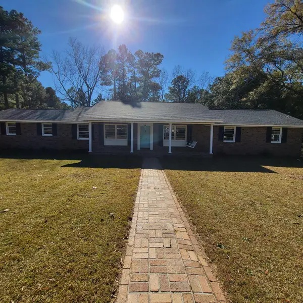 416 Pine Hill Road, Saint Matthews, SC 29135