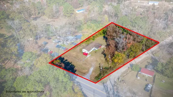 11341 Cottageville Highway, Cottageville, SC 29435