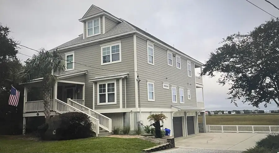 616 E Erie Avenue, Folly Beach, SC 29439 - Image #2