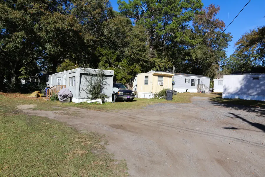 5464 Dutton Avenue, North Charleston, SC 29406 - Image #2