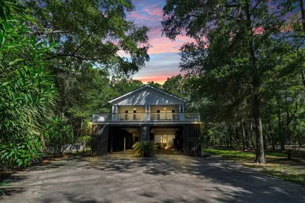 31 Palmetto Point Lane, Edisto Island, SC 29438