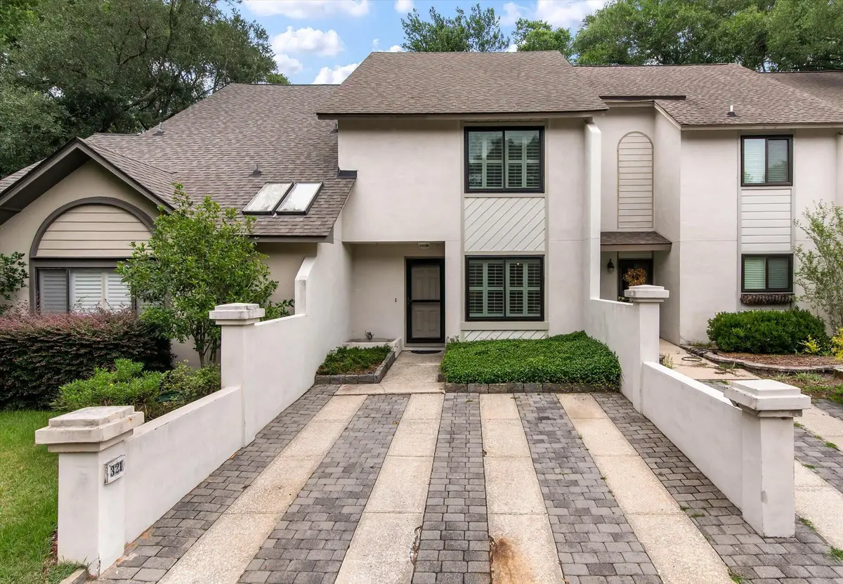 321 Lapwing Lane, Mount Pleasant, SC 29464 - Image #1