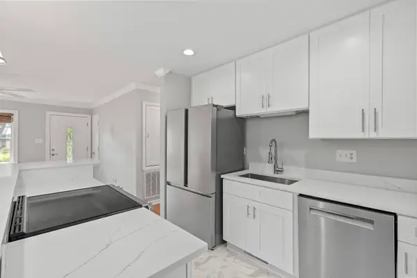 1502 Westway Drive, Charleston, SC 29412