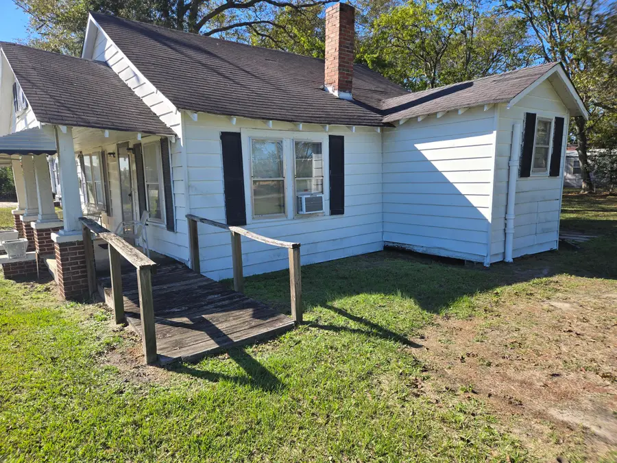 377 Sprinkle Avenue, Orangeburg, SC 29115 - Image #2