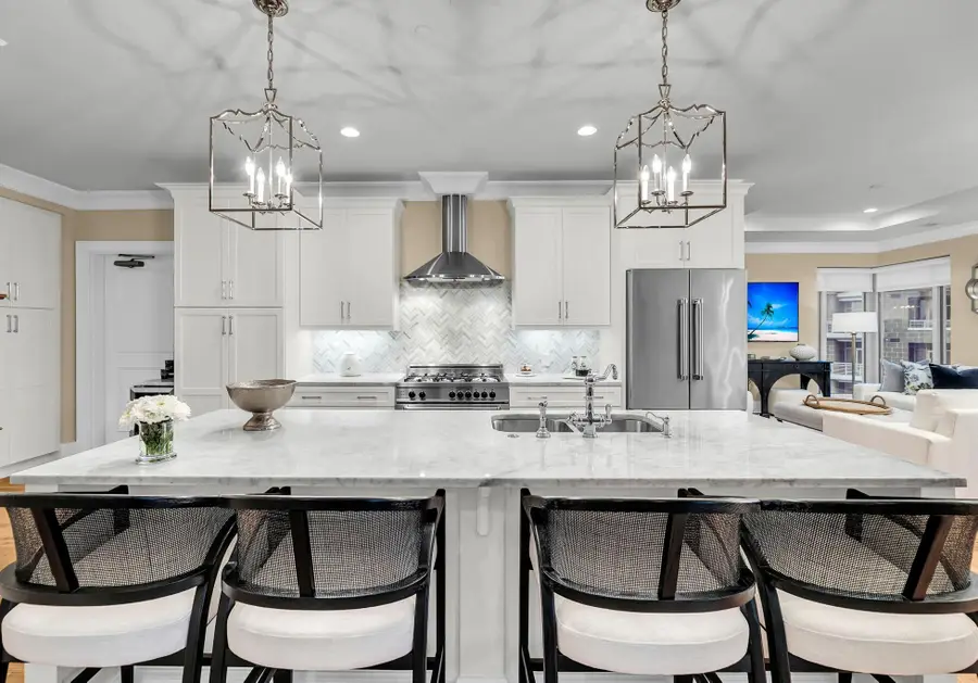 155 Wingo Way Way #451, Mount Pleasant, SC 29464 - Image #2