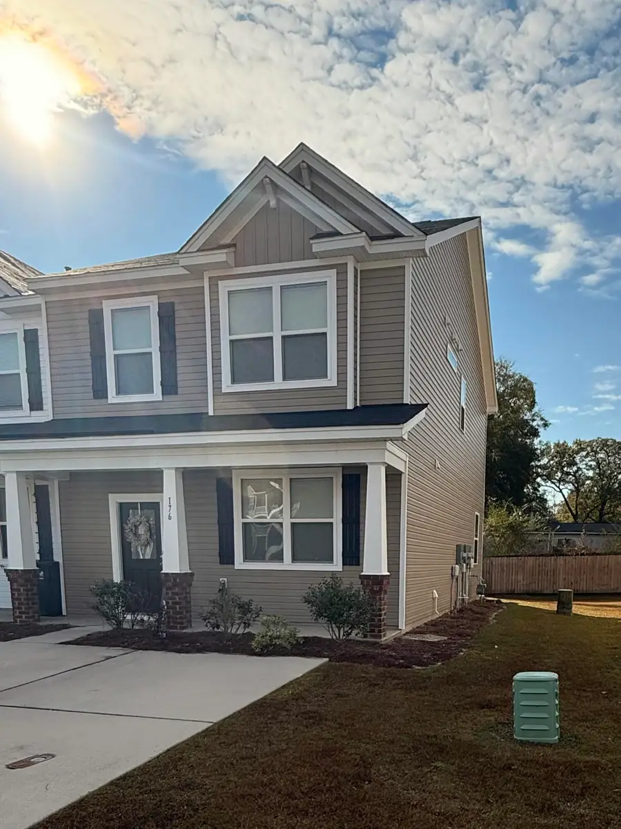 176 Spencer Circle, Summerville, SC 29485 - Image #2