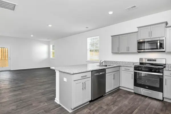 102 Kirkwood Court, Orangeburg, SC 29118