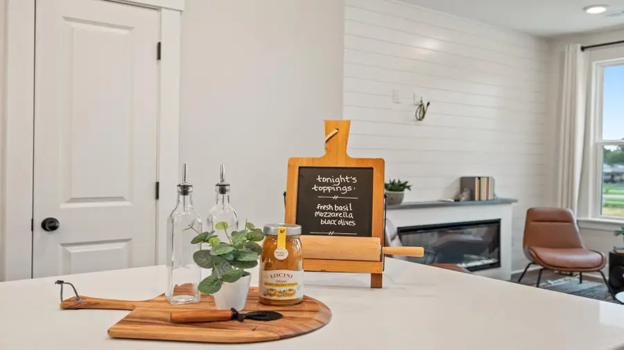 4633 Forest Hills Drive #102, North Charleston, SC 29418 - Image #3