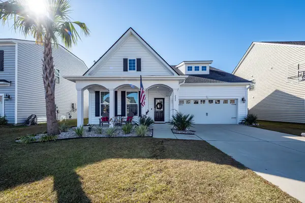 229 Firewheel Court, Summerville, SC 29486