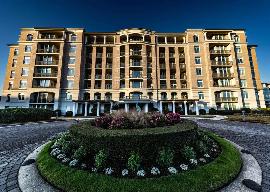 113 N Plaza Ct. Court #T-3, Mount Pleasant, SC 29464 - #2