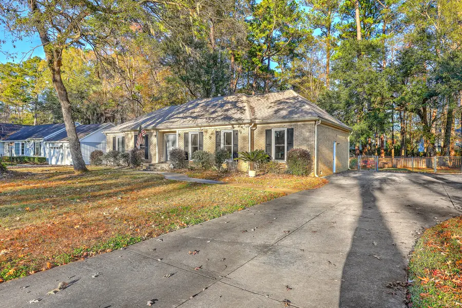 315 Shaftesbury Lane, Summerville, SC 29485 - Image #3