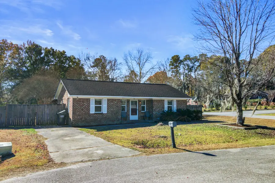 100 John Court, Summerville, SC 29485 - Image #2