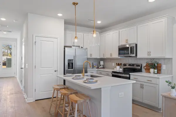 465 Martins Creek Boulevard, Summerville, SC 29485