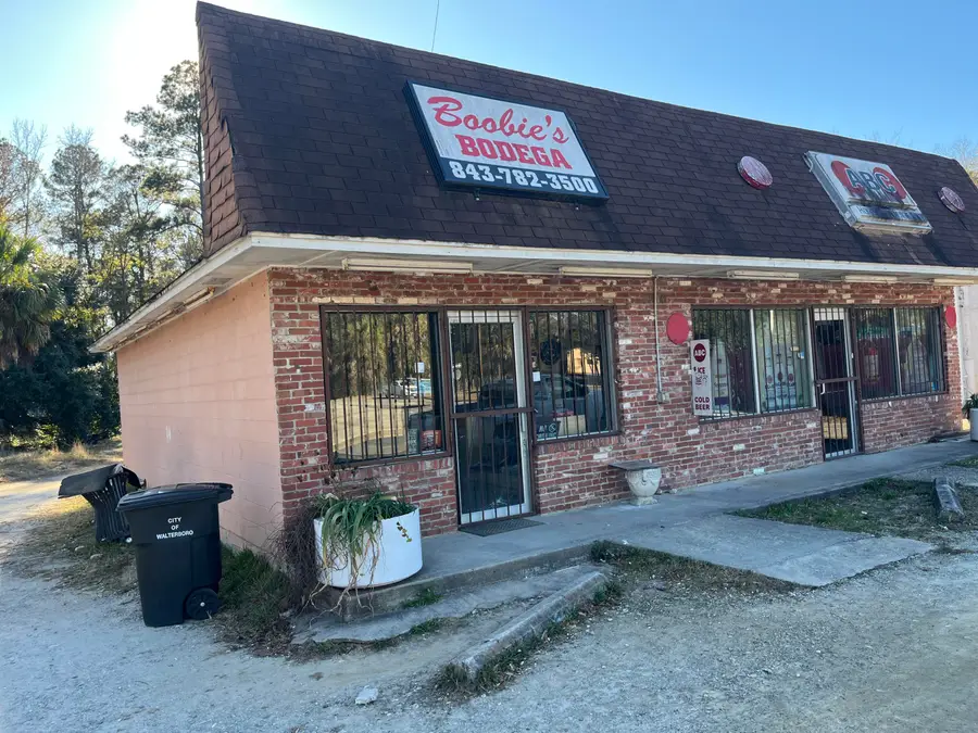 1210 Hampton Street, Walterboro, SC 29488 - Image #3