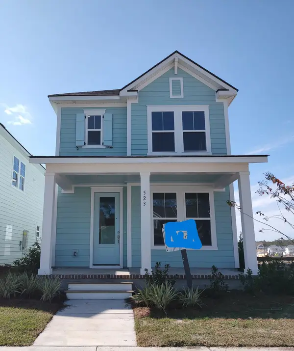 779 Blueway Avenue, Summerville, SC 29486