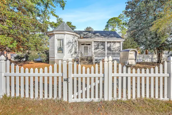 108 NW Railroad Avenue, Saint George, SC 29477
