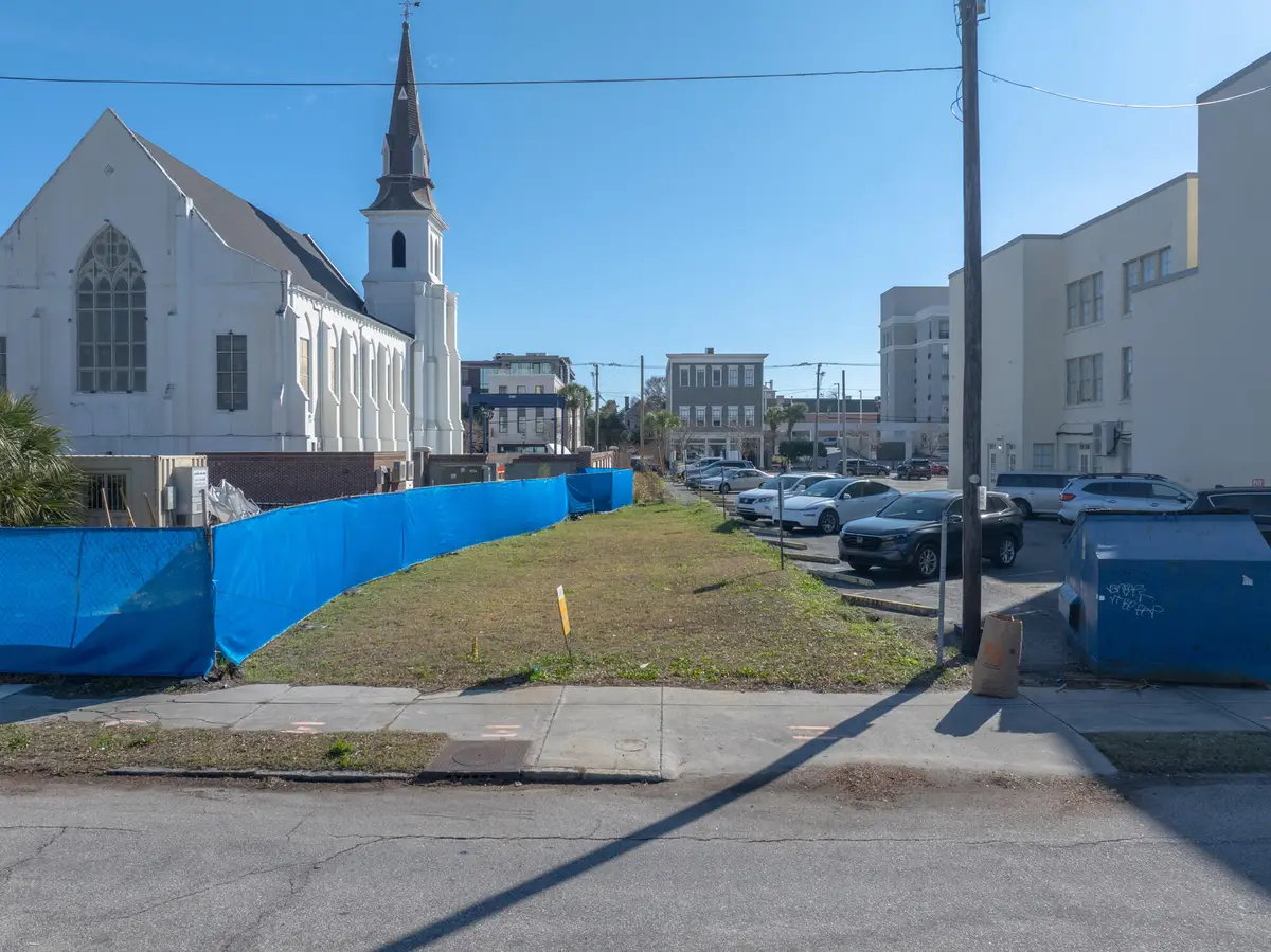 29 Henrietta Street, Charleston, SC 29403 - #1