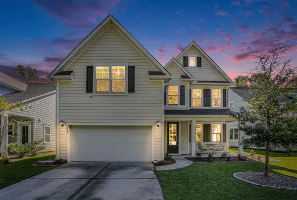 488 Oak View Way Way, Summerville, SC 29483