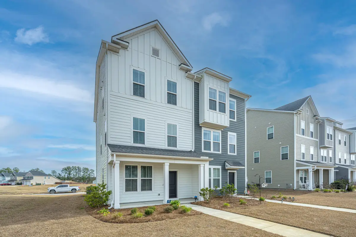 833 Recess Point Drive, Moncks Corner, SC 29461 - Image #1