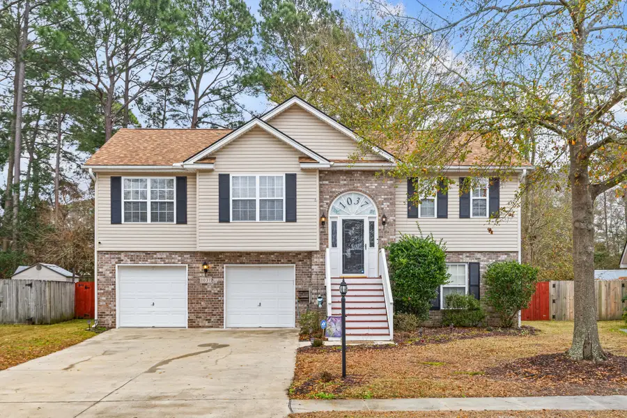 1037 Cobblestone Boulevard, Summerville, SC 29486 - Image #2