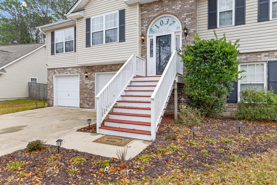 1037 Cobblestone Boulevard, Summerville, SC 29486 - Image #3