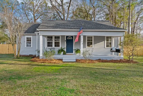 208 Newell Street, Moncks Corner, SC 29461